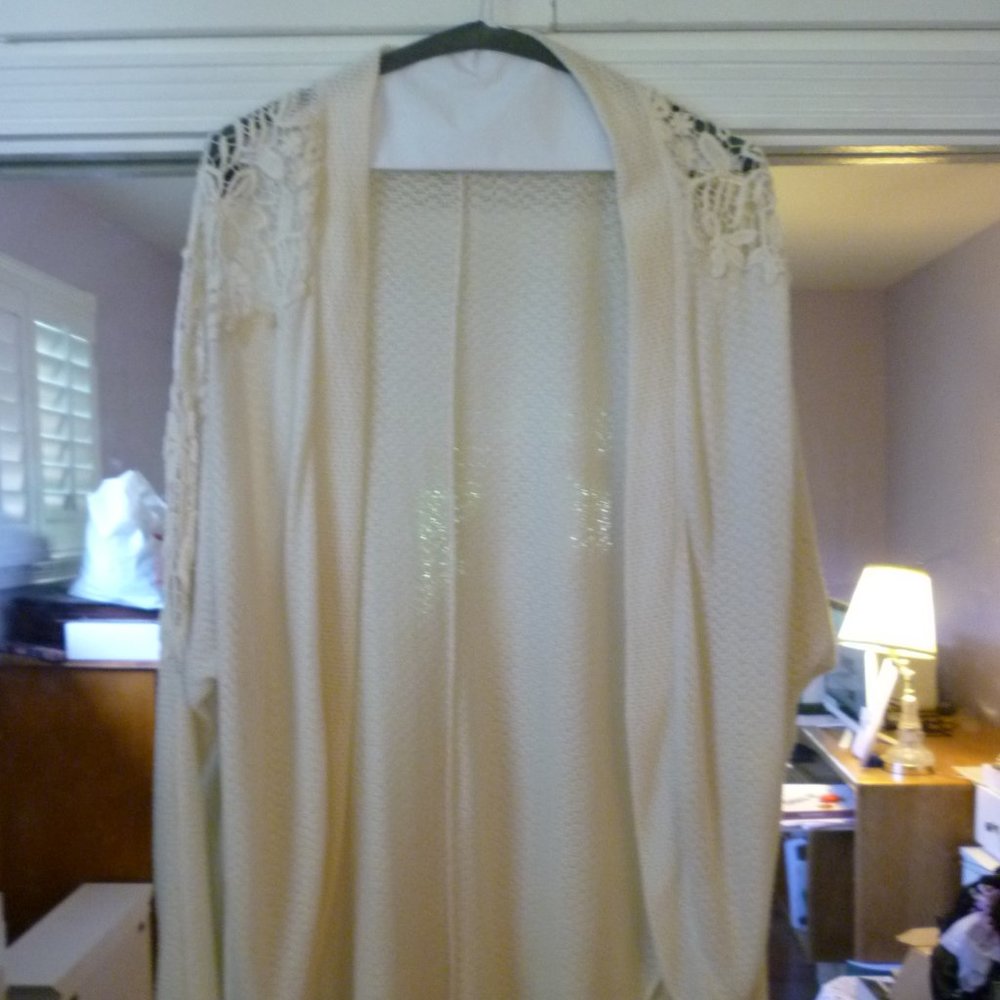 abercrombie fitch one size cream cardigan cotton